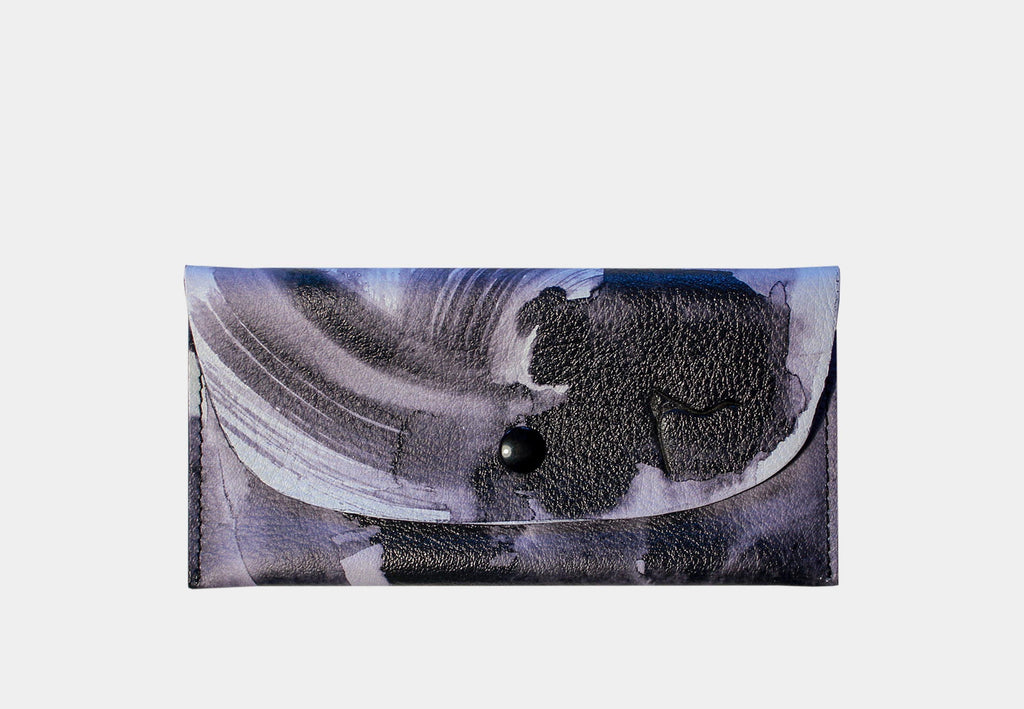 Leather coin purse black and white